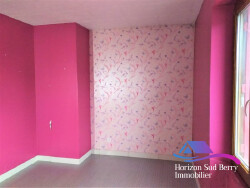 chambre-rose-a-l-etage-