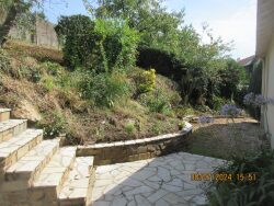 escalier-accedant-au-jardin