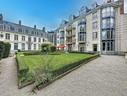 chambre-avec-un-balcon