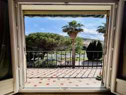 chambre-avec-balcon-filant-expose-sud