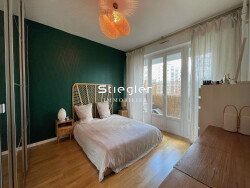 chambre-parentale-avec-acces-balcon